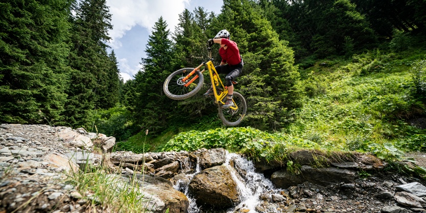 Saalbach Bike Sommer Hacklberg Trail 8 .jpeg